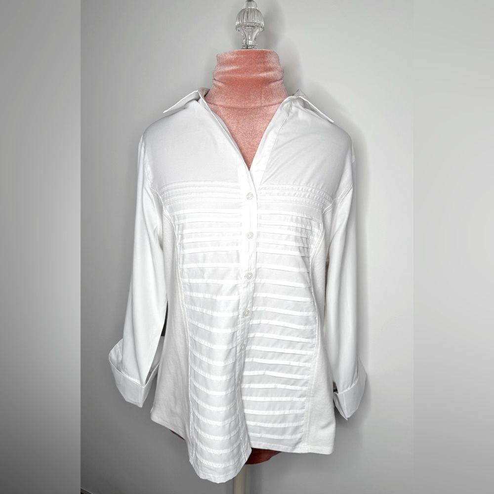 Robert Louis White Diagonal Pleat Button-Down Shirt Women’s Size XL